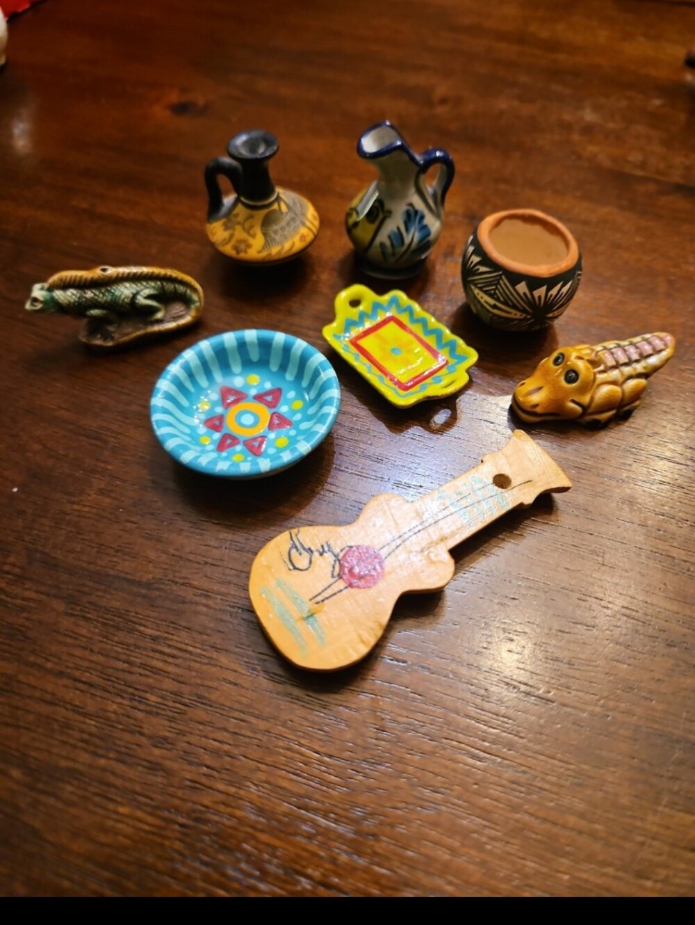 Mexican miniature ceramic and Clay trastecitos.